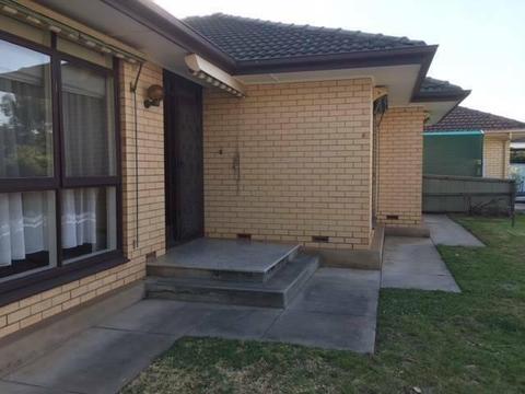 Campbelltown 3BR House for Rent - 10 Kenwyn Drive