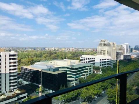 Fantastic view morden and new apartment at St Kilda Rd
