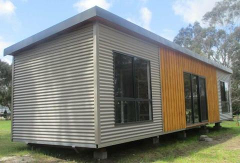 New Transportable 2 Bedroom Home / Cabin