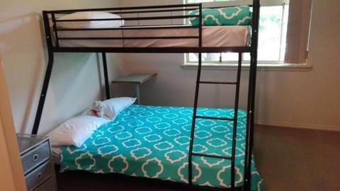 2 people or couple large fully furnished bedroom with bathroom