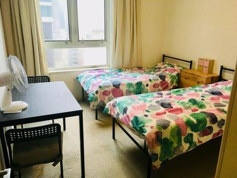 Twin room for female in great location