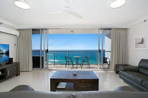 Surfers paradise 2 bed holiday apartment free Wi-Fi no Schoolies
