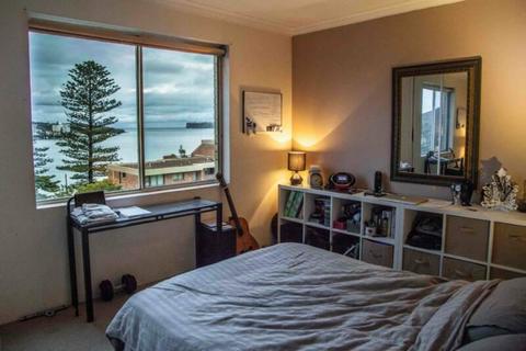 Short term 7 wks Manly room with view of the harbour & ensuite