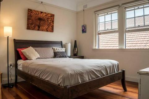 URGENT Master bedroom to rent in Manly