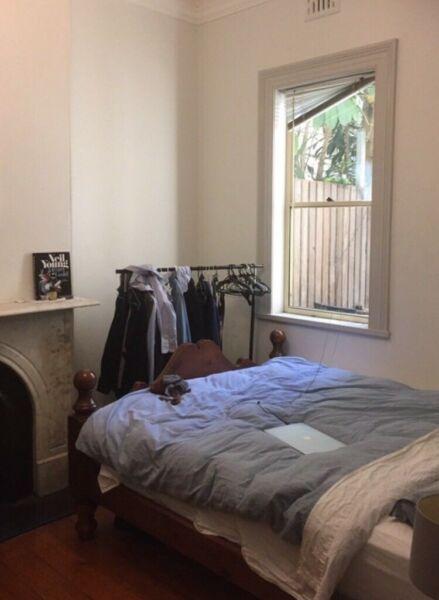 Surry Hills Private Furnished bedroom in sharehouse