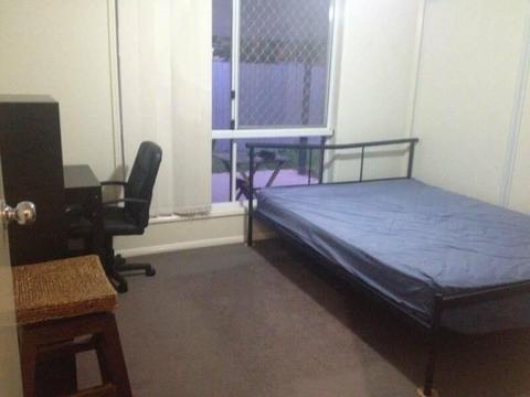 Fully Furnished 1 Big Master Room with Ensuite Available Near USC