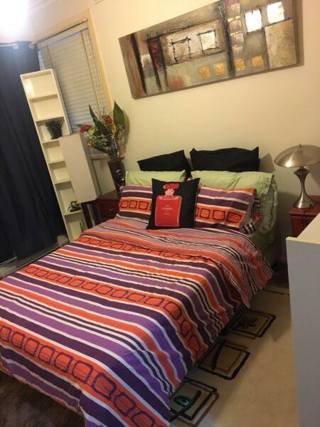 Furnished room OFF PRINCESS HIGHWAY-$200 includes bills and WIFI