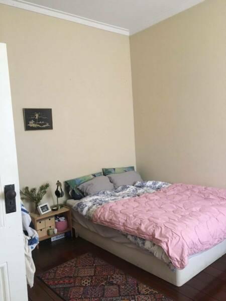 Large sunny North Perth double bedroom for rent