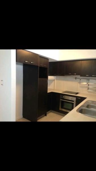 Double room to rent for a couple in West Perth $240 parking
