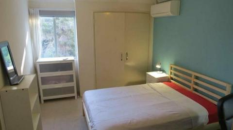 Fully furnished double bedroom in Mt Lawley / Highgate