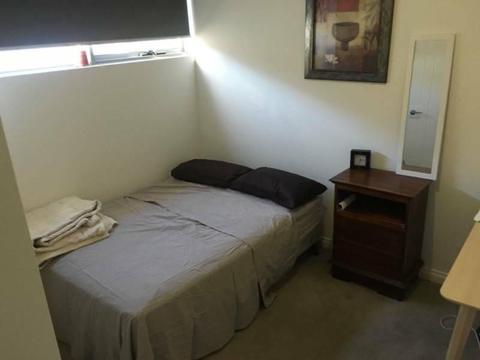 North Perth share room - short stay ok too