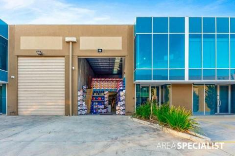 Perfect Investment Opportunity / Warehouse / Office Space