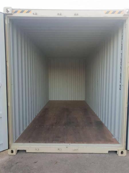 20FT SELF STORAGE CONTAINERS 6M x 2.4M x2.9M (LANDSBOROUGH)