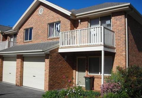 Lovely Townhouse For Rent - 5/31 Underwood St Corrimal