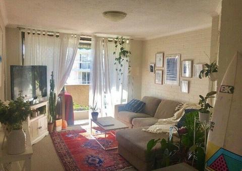 One Bedroom Sanctuary- BEACH FRONT- Coolangatta- AVAILABLE 2 WEEKS