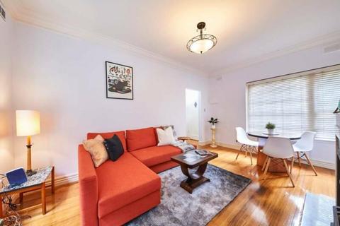 FURNISHED WITH ALL BILLS INCLUDED 1BED 1BATH APARTMENT IN TOORAK