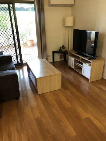 South Perth to let 2 bedroom fully furnished and equipped apartment