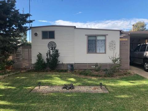 Immaculate Onsite Cabin for Sale - Tocumwal on the Murray