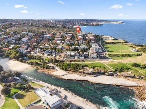 Beachside unit for sale at Clovelly