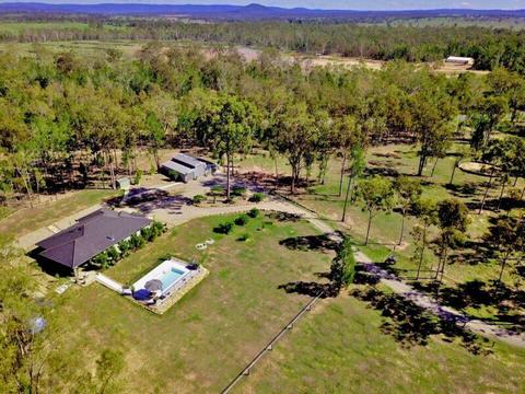 Stunning acreage property for sale!