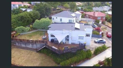 Gorgeous deco style 1950's home in up market Moonah