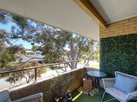 Invest or Nest in this Leafy Quiet Unit in Fremantle - Comes Furnished