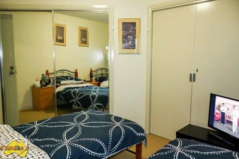 ROOMSHARE @ QUAY STREET FOR MALE