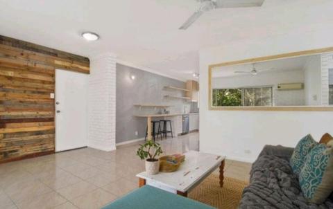 Fully renovated unit on Chevron Island minutes from Surfers Paradise