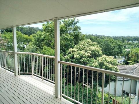Looking for roommate (house in Buderim)