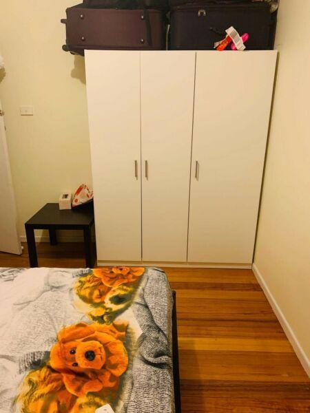 Room for rent in Noble park at $420