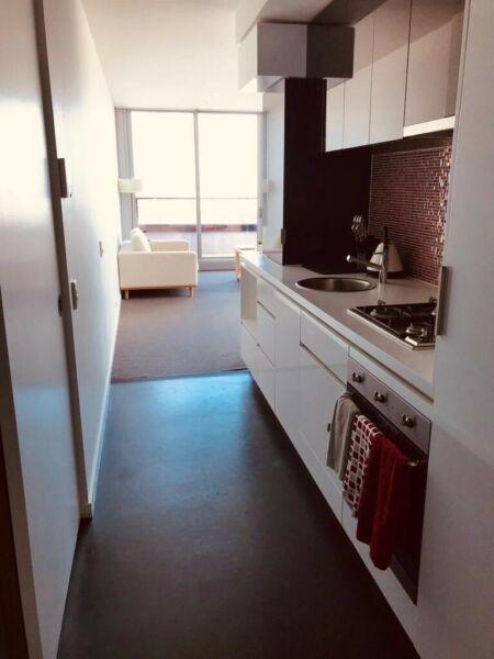 Share room in Docklands