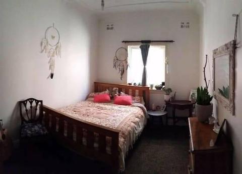 Bronte Private Queen Size Room