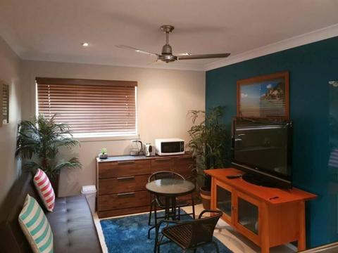 Room to Rent Coffs Harbour Fruit Pickers Welcome