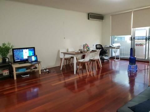 Rooms for rent in centre of Marrickville