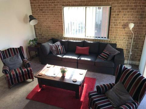 En-suite Room in Fully Furnished Flat 50 metres to Coogee Beach