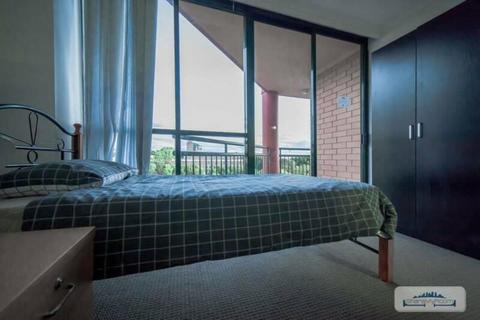 DARLING HARBOUR FLATSHARE FOR $200 PER WEEK