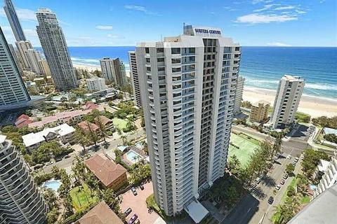 Share room for rent - Surfers Paradise $150 All incls/Great Building!