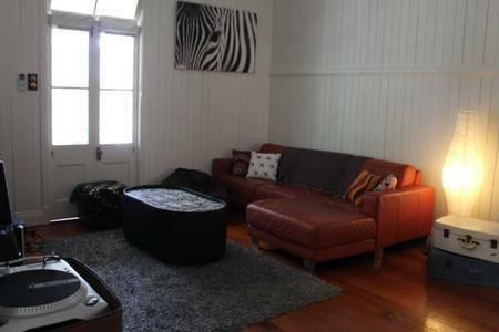 Room available in homely Queenslander