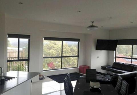Rooms for rent in Burleigh