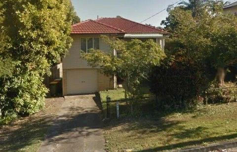 Bedroom For Rent (Sharehouse) Furnished House WYNNUM . Bills Included*