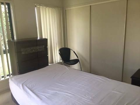 Big furnished room for rent $160 Caboolture QLD