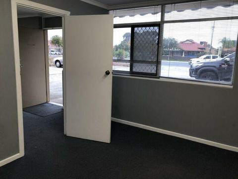 Double office for lease