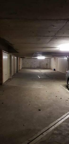 Lock up Garage for rent close to North Sydney