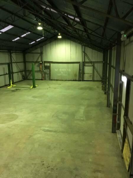 Warehouse for Rent 370 m2. of STORAGE warehouse space
