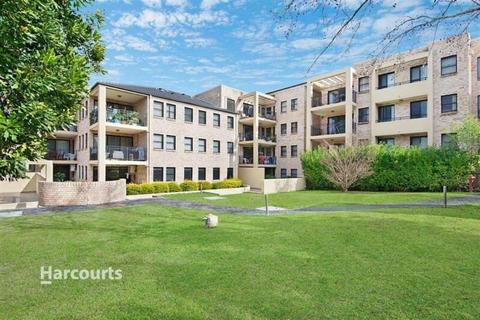 Beautifully presented 3 Bedroom Unit in Northmead