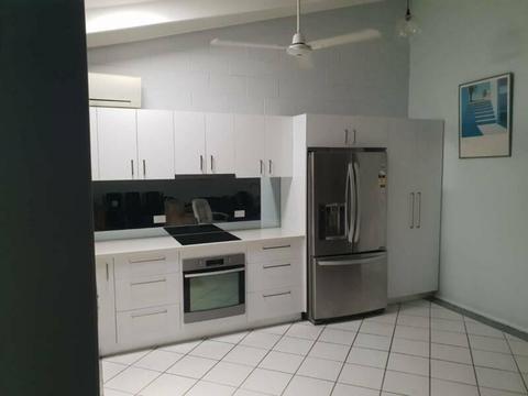 DARWIN AREA/KARAMA first week rent free