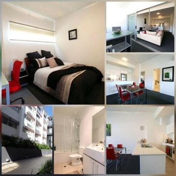 MODERN TOP FLOOR APARTMENT - FULLY FURNISHED