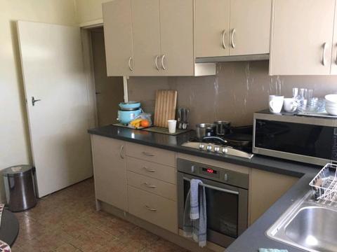 Whole 2 to 3BR Unit for Rent just next to Flinders Uni & Hospital