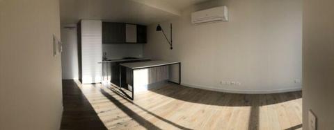 Lease Takeover - 1 bedroom Apartment $300pw