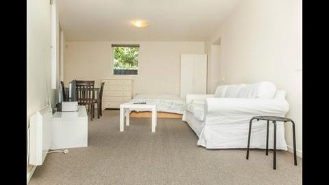 Furnished studio for rent St Kilda / Elwood by the bay